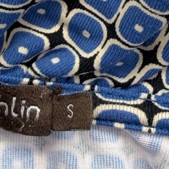 J.McLaughlin Womens Blue Geometric Ruffle V-Neck 3/4 Sleeve Top Size Small - Picture 4 of 11